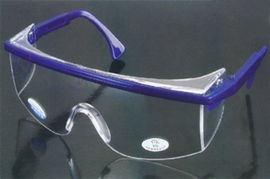 上海常隆劳防用品 一站式直销平台，连接近300家劳防厂商的桥梁